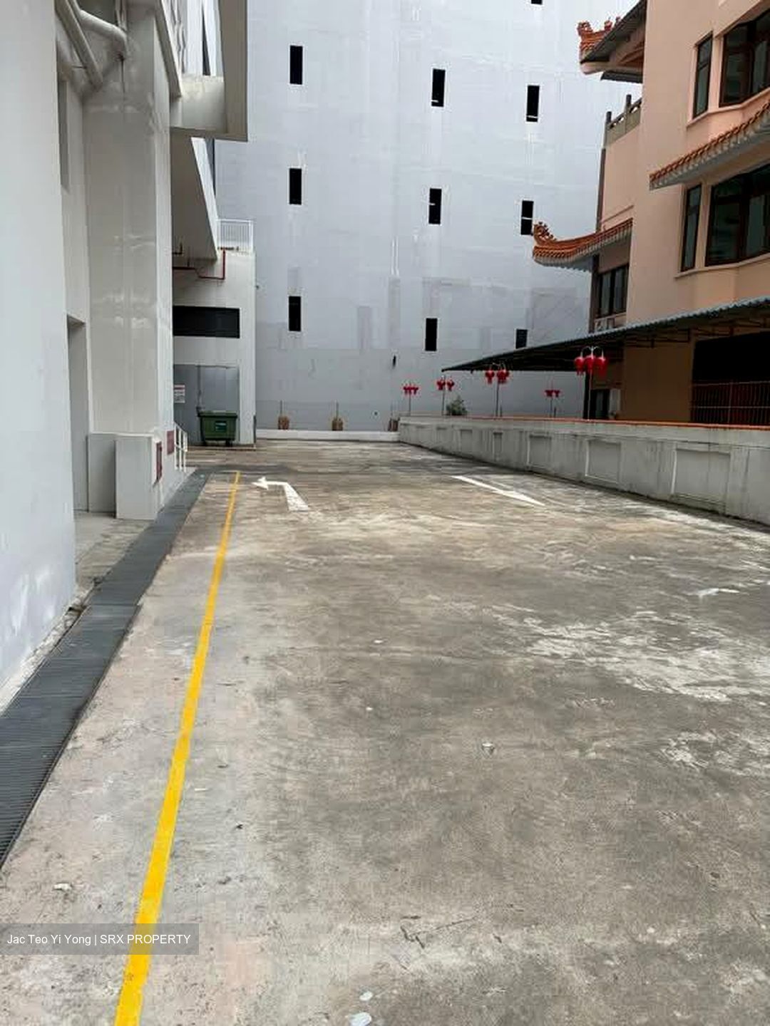 Alexandra Road (D3), Factory #544029291